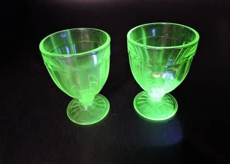 Vintage Uranium Glass Glows Under Blacklight Fruitsherbetcustard Cordial Glass Glows Under Uv