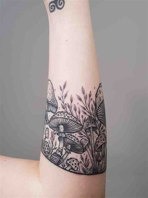 28 Enchanting Mushroom Tattoos Mushroom Tattoos Tattoos Nature Tattoos