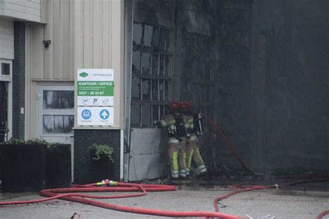 Meerdere Brandweerpelotons Ingezet Bij Zeer Grote Brand Gemaalweg In