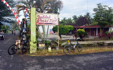 Geblek Pari Nanggulan Addicting Village Culinary Yogyakarta Tourism