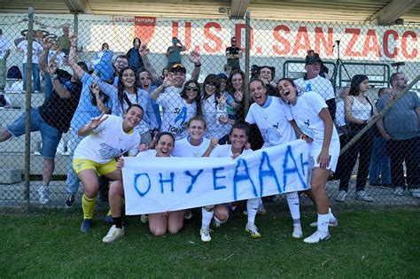 Lazio Women In Serie A La Festa Incontenibile Della Squadra Di Grassadonia