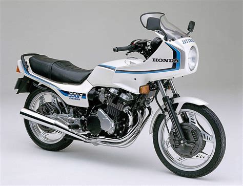 Honda Cbx F Sportler Mit Dem Zeug Zum Renner