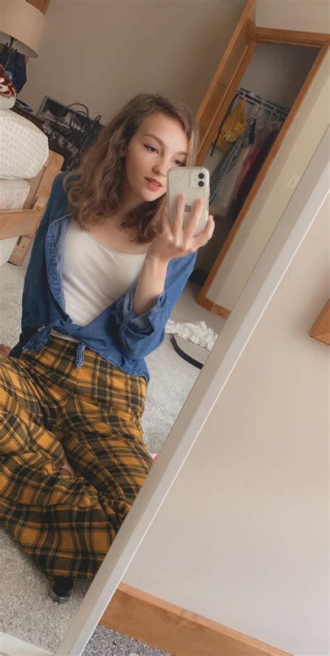 Long Time Lurker Wanted To Post A Selfie For Lesbian Visibility Week R LesbianActually