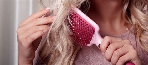 This Is Why You Should Replace Your Hair Brush More Often Women Daily Magazine