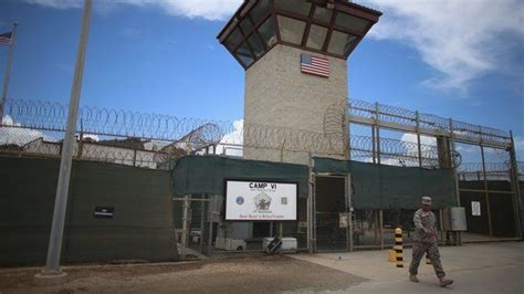 Guantanamo Bay Us In Largest Detainee Transfer Under Obama Bbc News