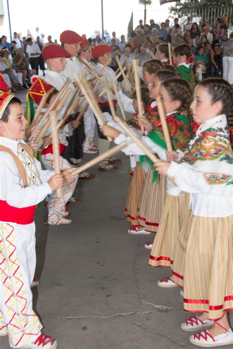 Euskaualdun Izarrak Dance Practice