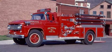 Pin By Harry Jobling On Trucks Fire Trucks Fire Apparatus Fire Dept