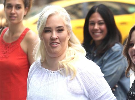 Mama June Moving States To Care For Daughter Anna Amid Cancer Battle