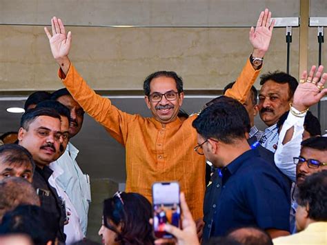 Uddhav Thackeray Can Become Cm Of Maharashtra Again 16 Mla Must Be Disqualified As Per 10th List