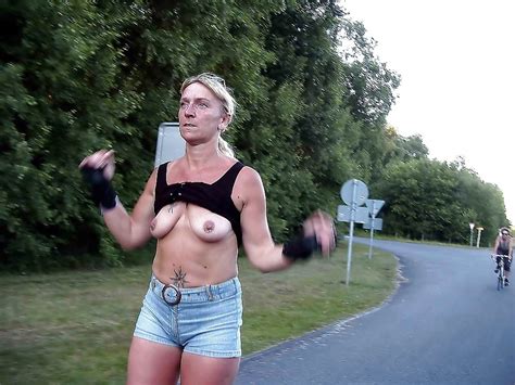 Chrissi Is A Pierced Public Milf Photo X Vid