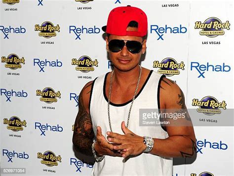 Pauly D At Rehab Photos And Premium High Res Pictures Getty Images