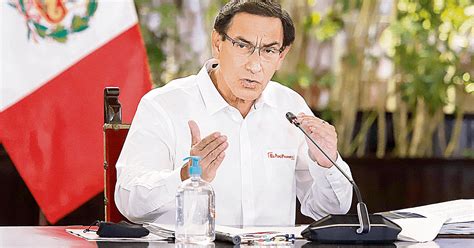 Martín Vizcarra asegura que ofreció a su esposa y hermana para