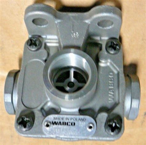 Wabco Air Brake Valve 973 500 000 0 Military For Sale Online Ebay