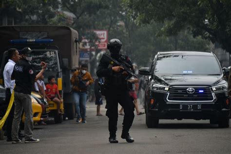 Foto Urgensi Mengeliminasi Ancaman Bom Bunuh Diri Hingga Ke Akarnya