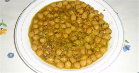 Garbanzos Con Salsa Receta De Kiko Cookpad