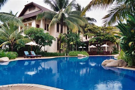 Work Live LaosHotel Swimming Pools in Vientiane - Work Live Laos