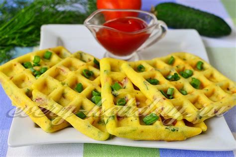 Несладкие вафли с начинкой, рецепт в электровафельнице
