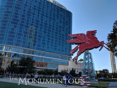 The Pegasus Becomes a Symbol of Dallas – The Monumentous