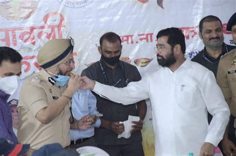 Eknath Shinde Celebrate Diwali With Traffic Police In Thane एकनाथ