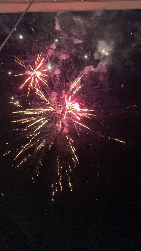 fireworks | Fireworks pictures, Fireworks, Emoji for instagram