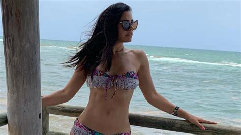 Luz Elena González y sus fotos en bikini la actriz de Televisa luce