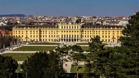 Pałac Schönbrunn w Wiedniu Atrakcje turystyczne