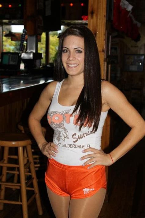 Pin On Hooters Girls