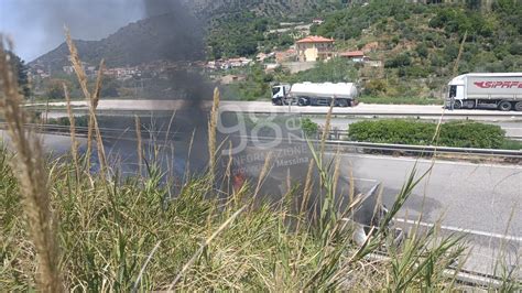 Furgone In Fiamme Sulla A Nei Pressi Di Sant Angelo Di Brolo