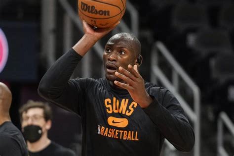 Grizzlies sign C Bismack Biyombo to one-year deal