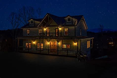 Hibernation Lodge 12 Bedroom Cabin Near Gatlinburg With Hot Tub