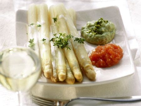 Spargel Mit Verschiedenen Dips Rezept Eat Smarter