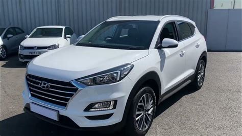 Hyundai Tucson 1 6 Gdi Premium 5dr 2wd Polar White Youtube