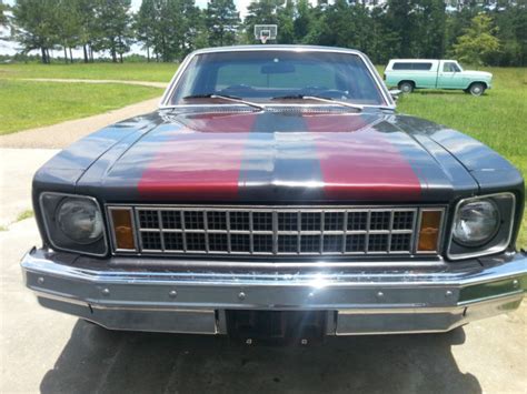 Chevrolet Nova Coupe 1978 Gray With Burgundy Racing Stripes For Sale