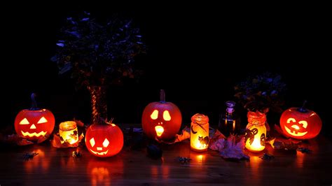 8 Super Creative Spooky Halloween Fundraising Ideas | Booostr.co