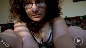 Brunette Curvy Chick In Glasses Loves To Please Her Snat XXX Dessert