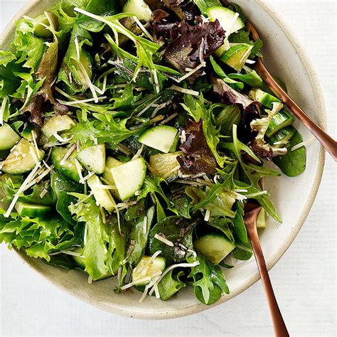 21 Delicious Green Salad Recipes for Every Occasion