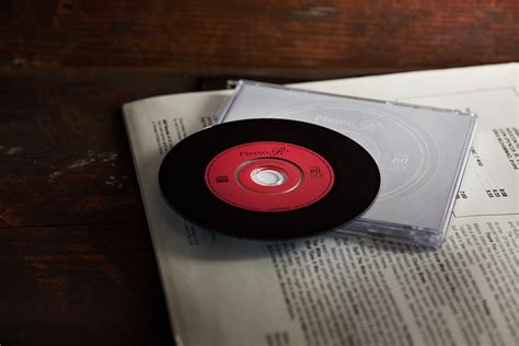 CD-R for Music / Phono-R on Behance