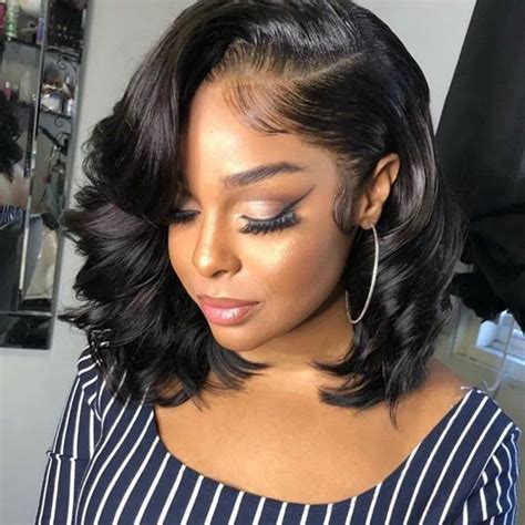 Nadula Body Wave Short Bob Wig Natural Black Lace Front 13x5x05 Middle T Part Lace Pre Plucked