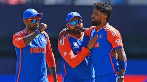 T Wc Winners Rohit Sharma Hardik Pandya And Suryakumar Yadav Receive