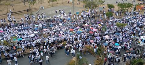 Multitudinaria Marcha Por La Paz En Rechazo A Los Grupos Armados En