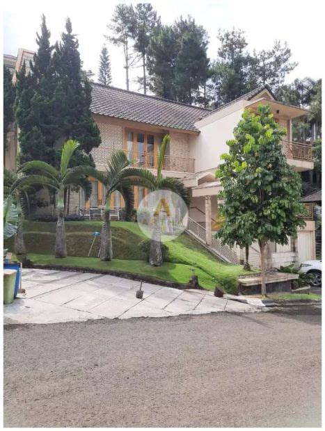 Dijual Rumah Di Resor Dago Pakar