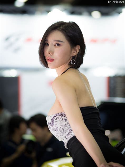 Korean Racing Model Song Jooa Seoul Auto Salon 2019