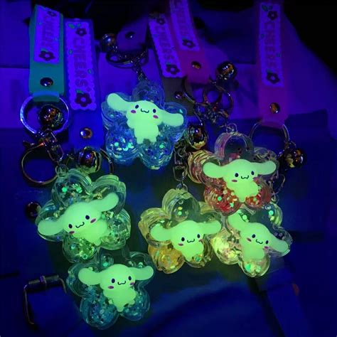 Ruunjoy Plastic Keychains Liquid Key Chain Glowing In The Dark Keyring