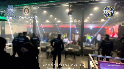 Ocho Detenidos Y Dos Discotecas Precintadas En Sevilla Tras Una Paliza