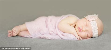 Sleeping Beauties Photographer Captures Heartwarming Pictures Of