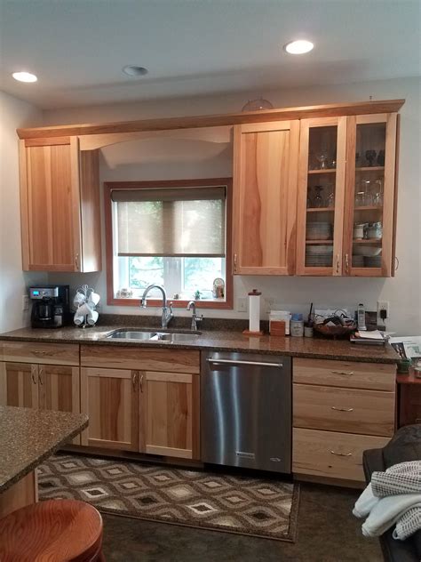 Natural Hickory Cabinets The Perfect Choice For Your Home Home Cabinets