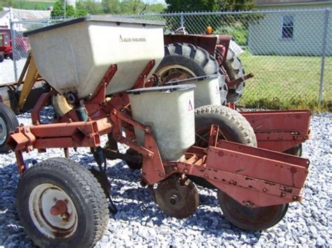 259 Allis Chalmers 300 3pt 2x No Till Planter For Trac Lot 259