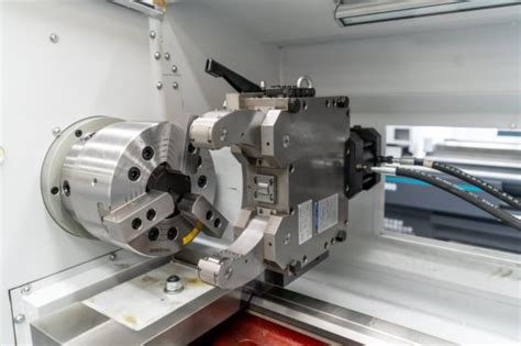 The Horizontal Lathe Cke Is Equipped With An External Cooling