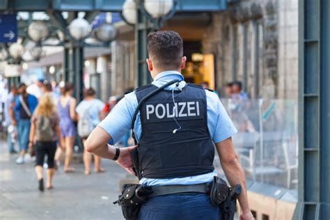 Polizei Dortmund sorgt mit hoher Präsenz für Sicherheit in der City