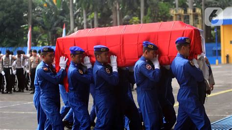 Kabar Terkini Dari Pencarian Korban Helikopter Polri Jatuh Di